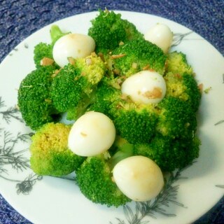 ブロッコリーとうずらの卵の炒め物